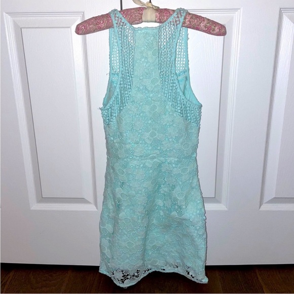 A&F Lace Summer Dress - Picture 8 of 9